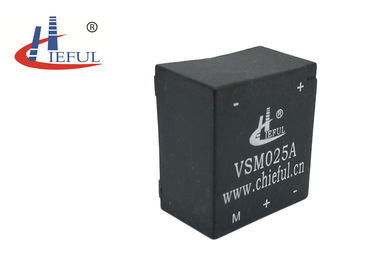 Çin ± 25mA Çıkış PCB Mount Hall Etkisi Gerilim Sensörü VSM025A Yüksek Hassasiyetli Tedarikçi